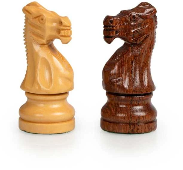 Italfama SOLIDŪS MAGNETINIAI mediniai šachmatai su dėže + ŠAŠKĖS. 19,5x19,5cm., karalius: 3,3cm.