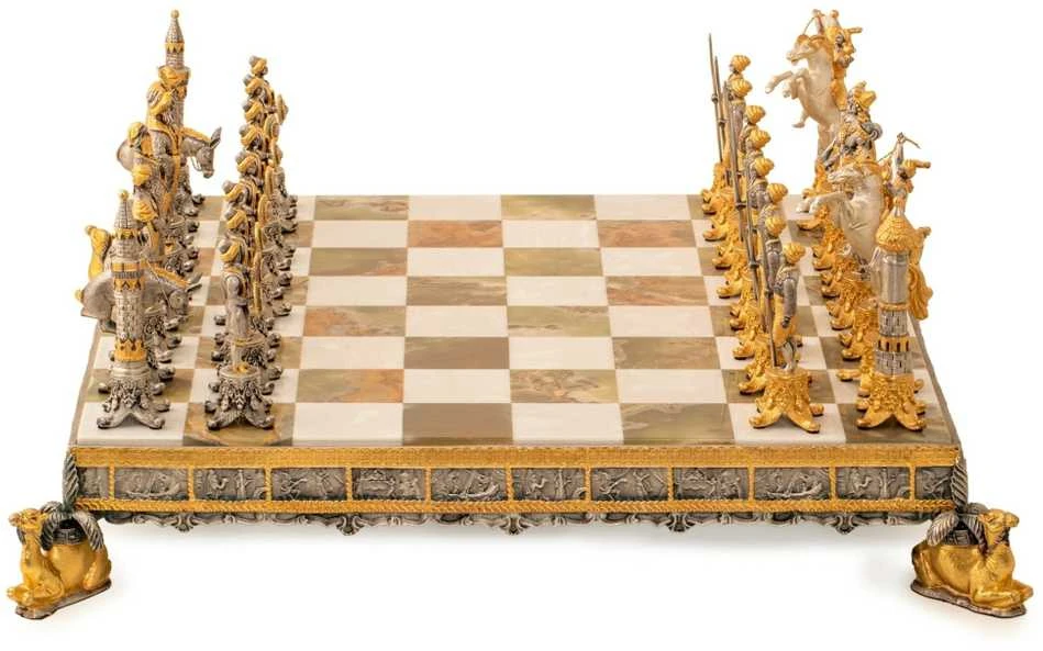 Italfama ALADINAS: meniški ypatingos prabangos šachmatai padengti 24k auksu