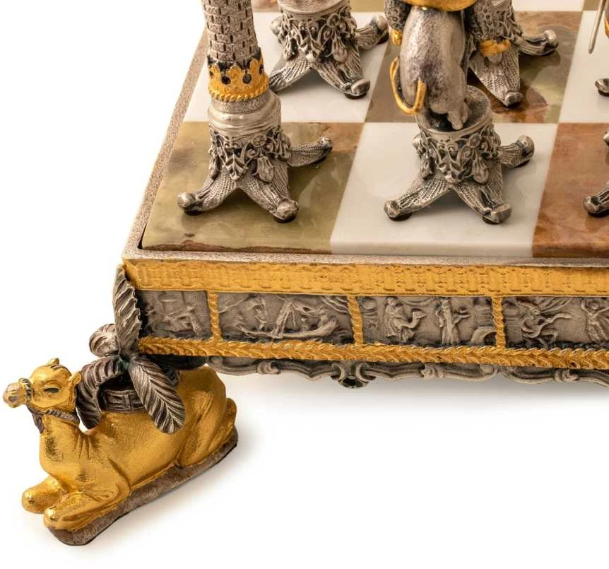 Italfama ALADINAS: meniški ypatingos prabangos šachmatai padengti 24k auksu