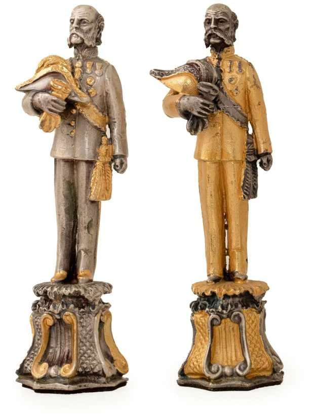 Italfama AUSTRIJOS IMPERATORIAI: ypač prabangūs šachmatai iš Bronzos dengti tikru 24K auksu