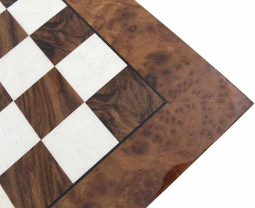 Italfama EGIPTAS: metalinių šachmatų rinkinys su vertingos guobos medienos žaidimo lenta