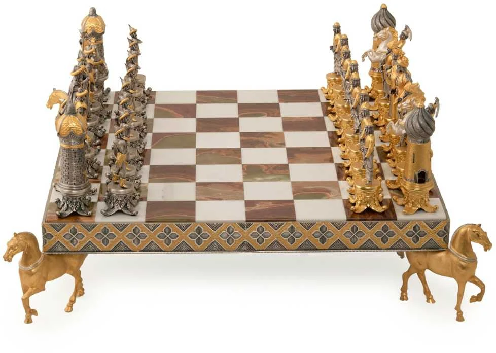 Italfama Kazakai vs Mongolai: meniški ypatingos prabangos šachmatai