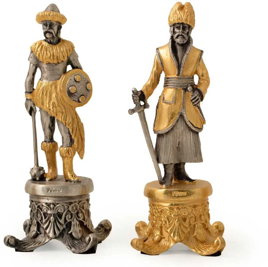 Italfama Kazakai vs Mongolai: meniški ypatingos prabangos šachmatai