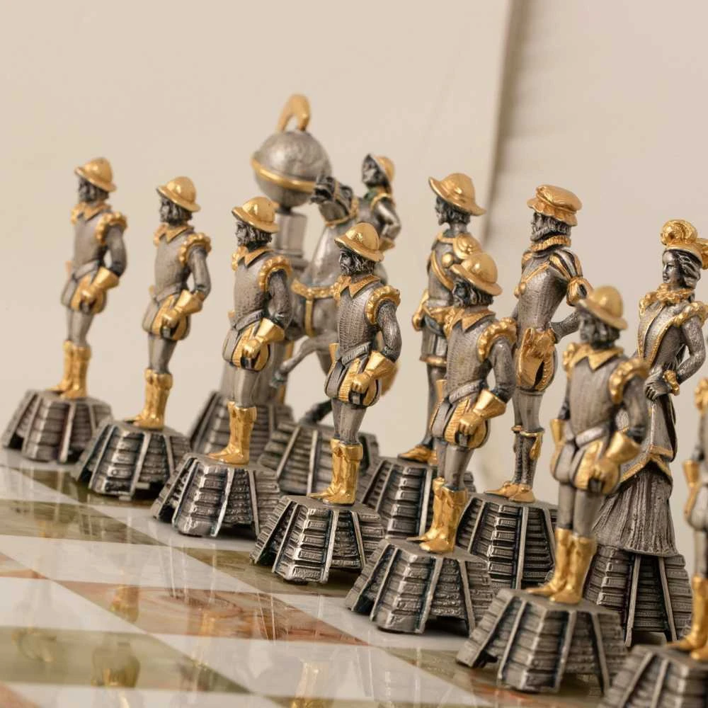 Italfama Kristupas Kolumbas: meniški ypatingos prabangos šachmatai
