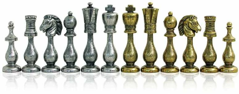Italfama Metalinių šachmatų rinkinys su TIKROS ODOS žaidimo lenta ir dėtuve