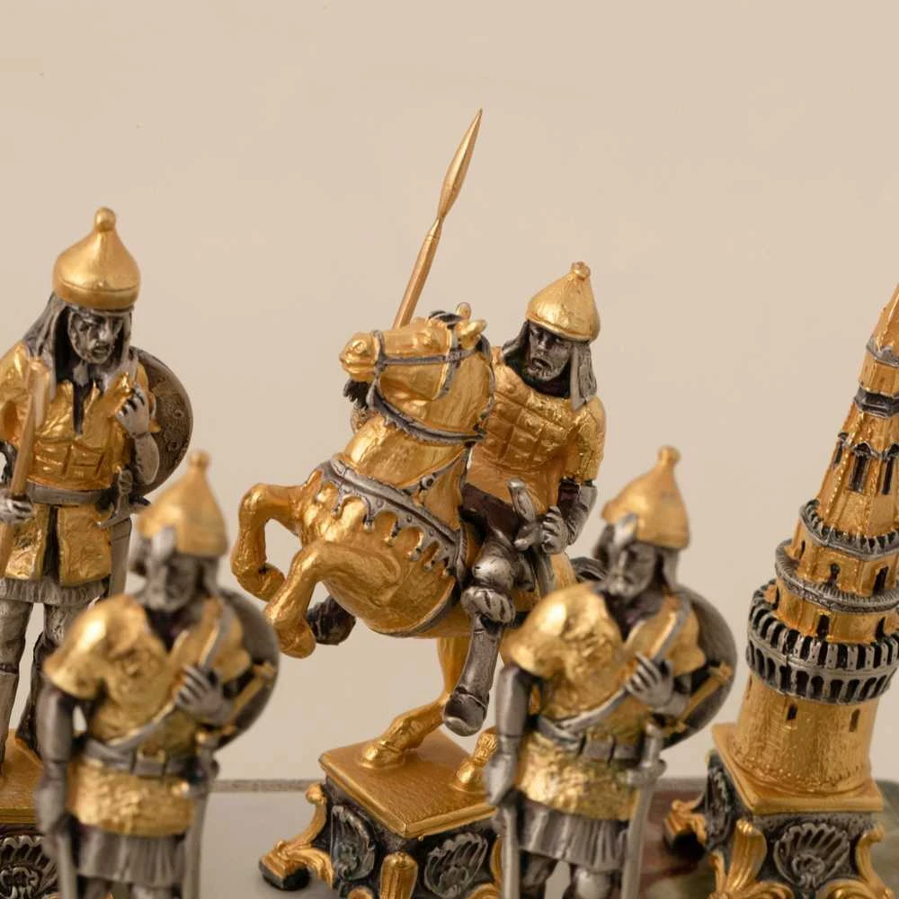 Italfama NAPOLEONAS BONAPARTAS II: Ypač prabangūs šachmatai iš Bronzos dengti tikru 24K auksu
