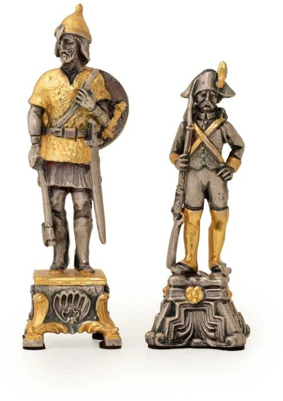 Italfama NAPOLEONAS BONAPARTAS II: Ypač prabangūs šachmatai iš Bronzos dengti tikru 24K auksu