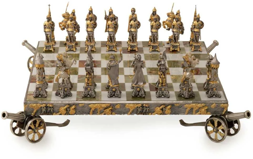 Italfama NAPOLEONAS BONAPARTAS II: Ypač prabangūs šachmatai iš Bronzos dengti tikru 24K auksu