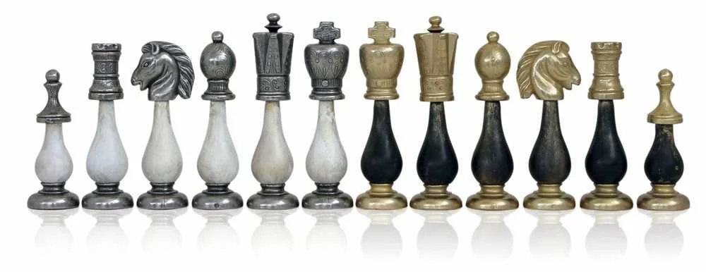Italfama Prabangus metalinių/ medinių šachmatų rinkinys su medine/ marmurine žaidimo lenta ir dėtuve