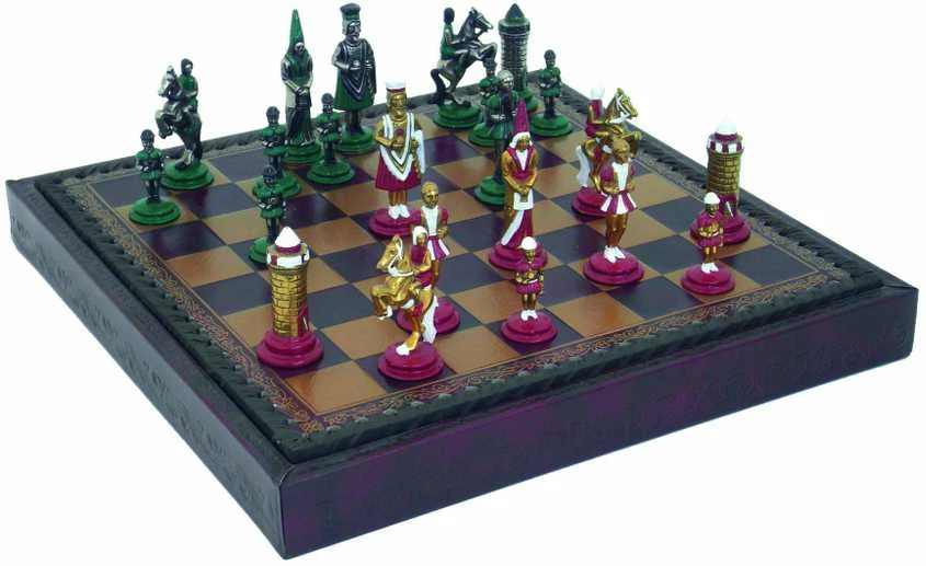 Italfama Rankomis spalvinti šachmatai CAMELOT su prabangia odos imitacijos žaidimo lenta