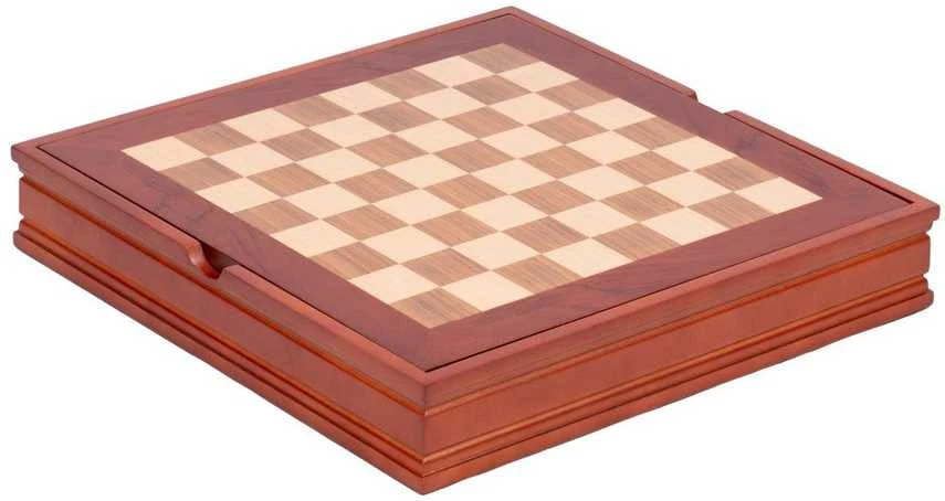 Italfama Riešutmedžio ir klevo medienos šachmatų lenta SU DĖTUVE. 37x37cm., kvadratas: 4cm.