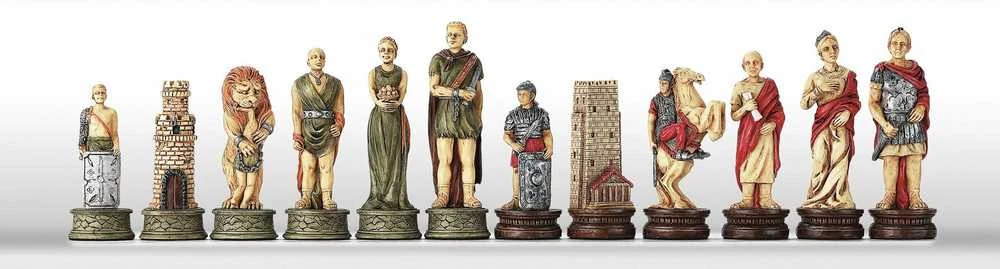 Italfama ROMĖNAI prieš GLADIATORIUS: meniški rankomis spalvinti šachmatai su dirbtinės odos lenta