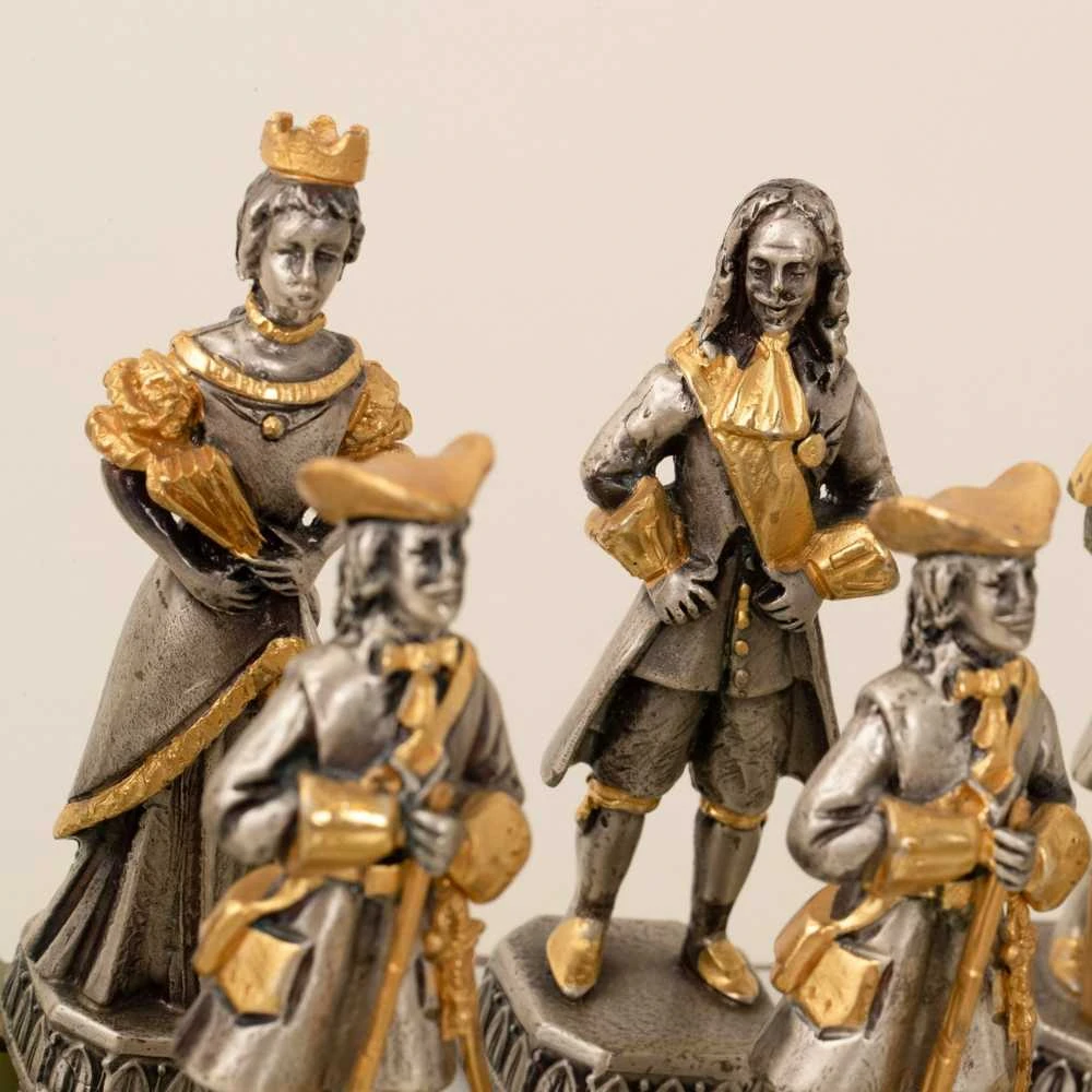 Italfama RUSIJOS IMPERATORIAI: ypač prabangūs šachmatai iš Bronzos dengti tikru 24K auksu