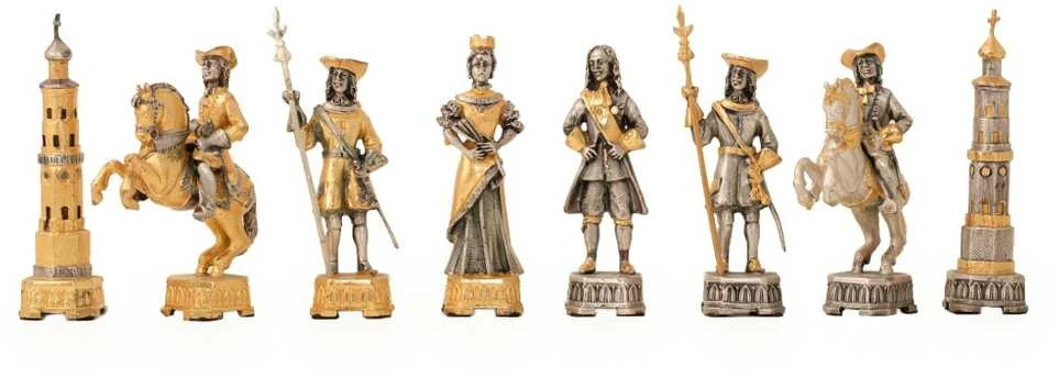 Italfama RUSIJOS IMPERATORIAI: ypač prabangūs šachmatai iš Bronzos dengti tikru 24K auksu