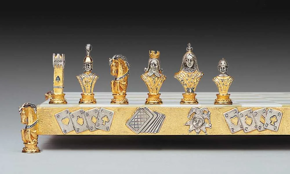 Italfama ŠACHMATAI POKERIO MYLĖTOJUI: ypač prabangūs iš Bronzos dengti tikru 24K auksu