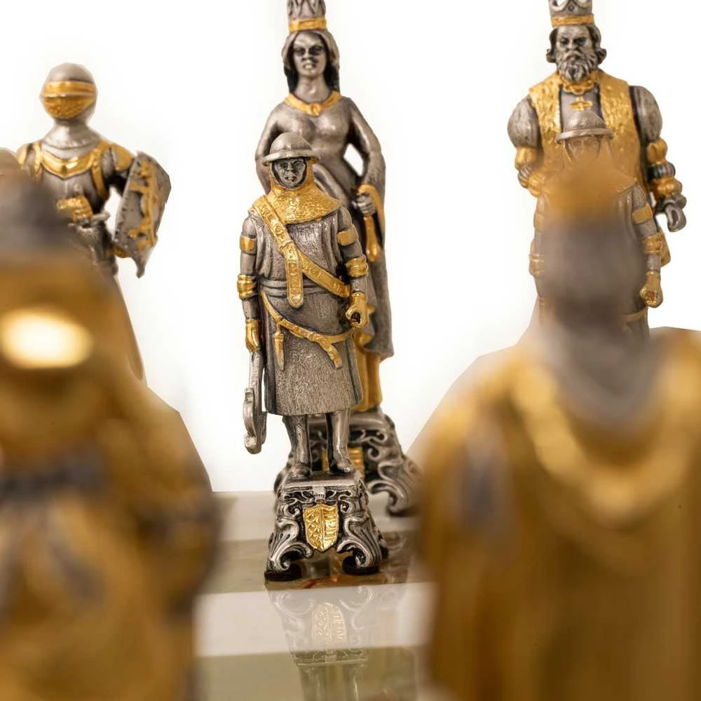 Italfama VIDURAMŽIAI III: ypač prabangūs šachmatai iš Bronzos dengti tikru 24K auksu
