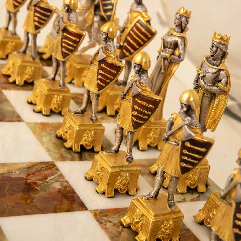 Italfama Viduramžių riteriai vs Vikingai: meniški ypatingos prabangos šachmatai