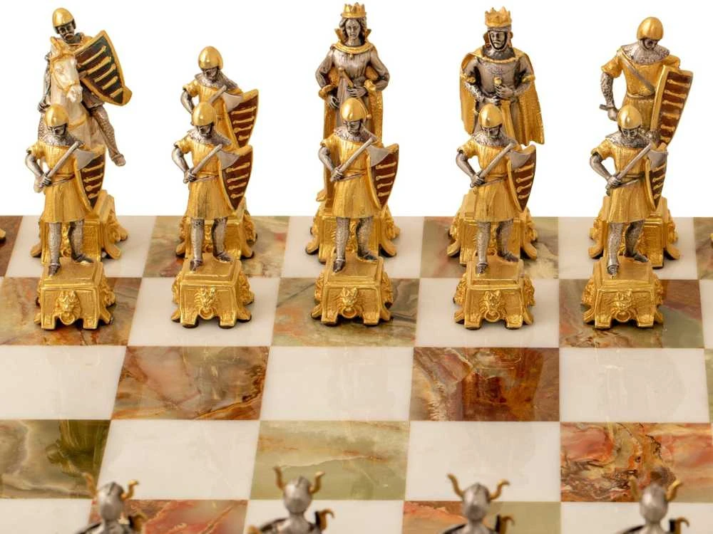Italfama Viduramžių riteriai vs Vikingai: meniški ypatingos prabangos šachmatai
