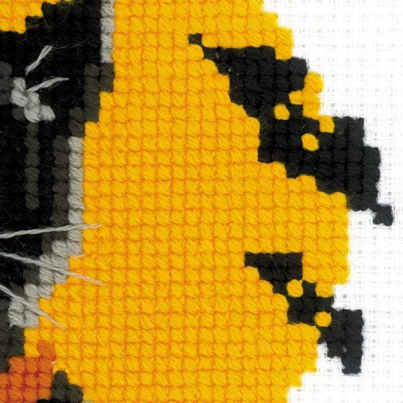 Juodas Cat siuvinėjimo rinkinys iš RIOLIS Nr.: HB175