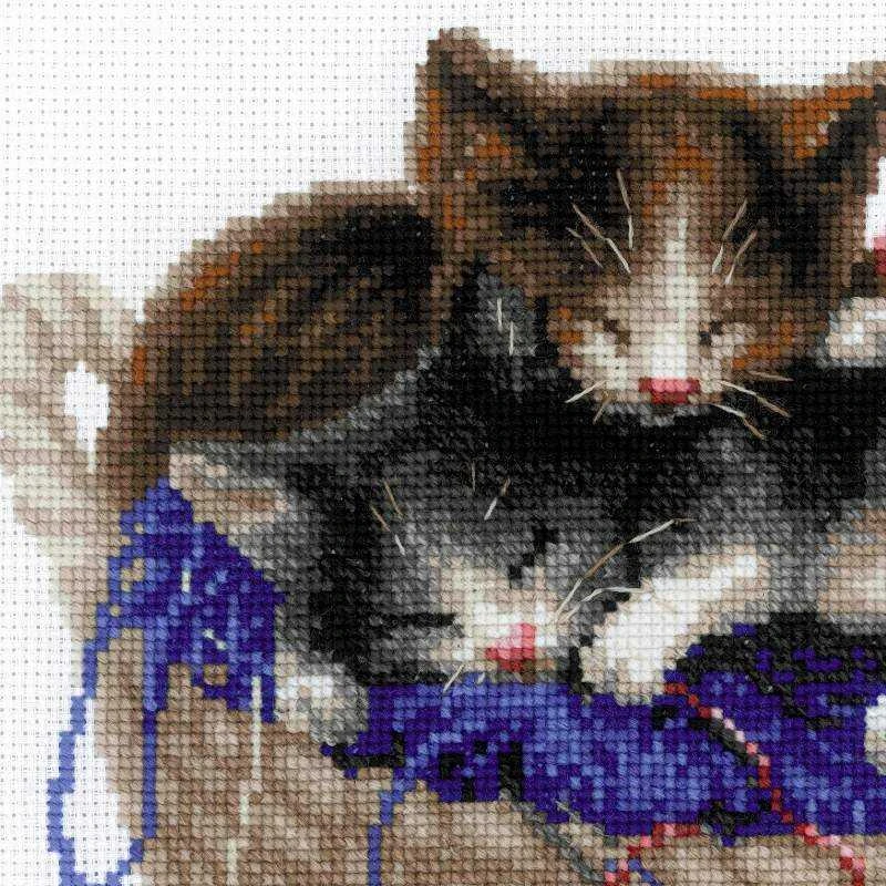 Kittens In A Basket siuvinėjimo rinkinys iš RIOLIS Nr.: 1724