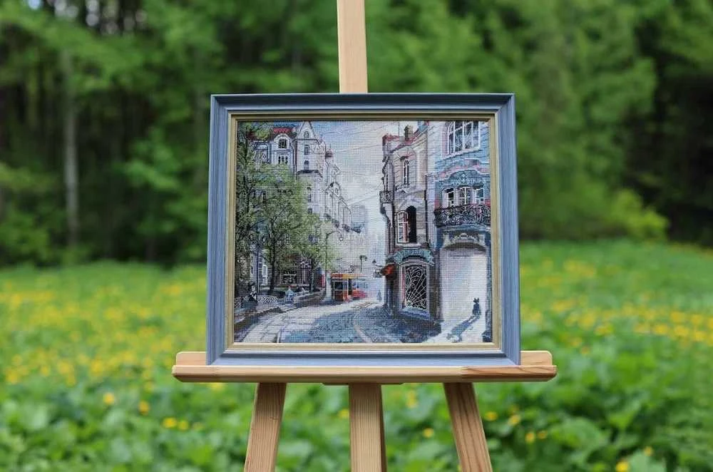 Kryželiu siuvinėjimo rinkinys „Anuška. Išvakarėse“ – Zolotoe Runo