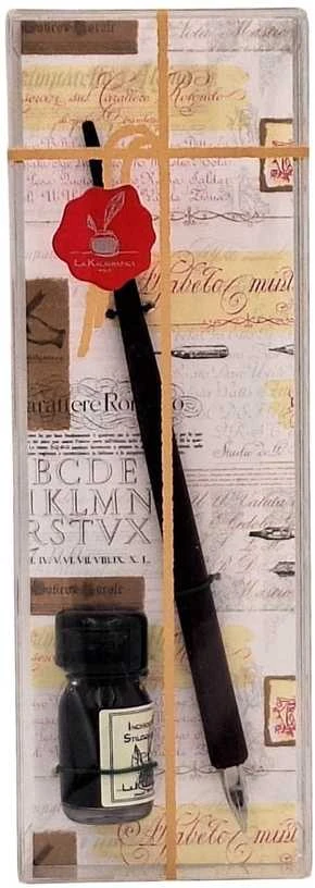 LA KALIGRAFICA S.A.S. DI FAUSTO RIELA & C. Elegantiškas kaligrafijos rinkinys: medinis plunksnakotis + juodas rašalas