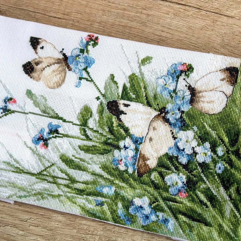 LetiStitch luca S Drugeliai ir Mėlynųjų paukščių gėlės SLETI939