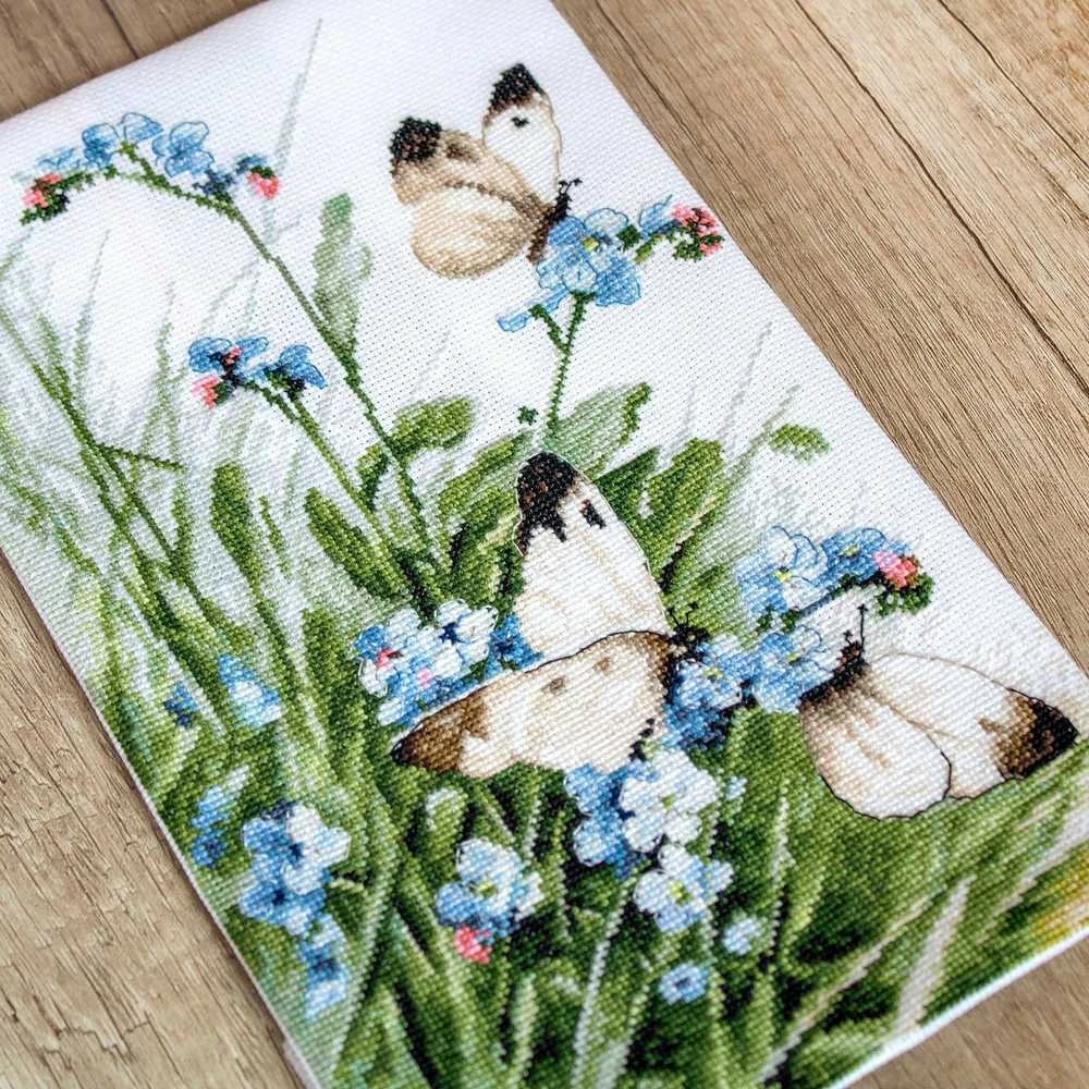 LetiStitch luca S Drugeliai ir Mėlynųjų paukščių gėlės SLETI939