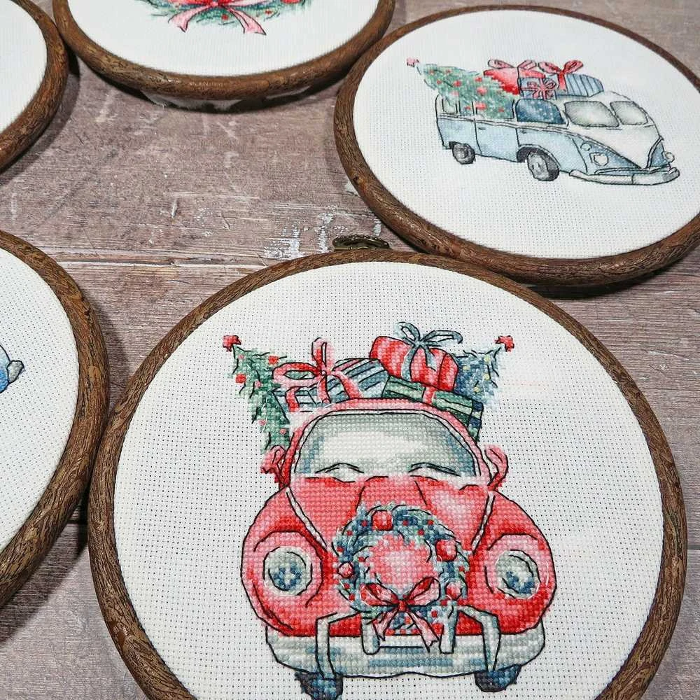LetiStitch luca S Kalėdiniai retro automobiliai SLETI965