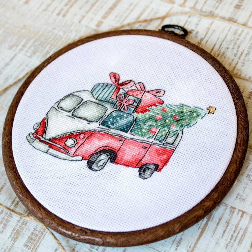 LetiStitch luca S Kalėdiniai retro automobiliai SLETI965