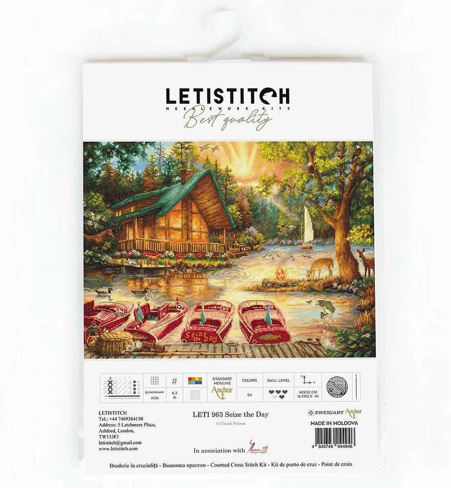 LetiStitch luca S Pasinaudokite diena SLETI963