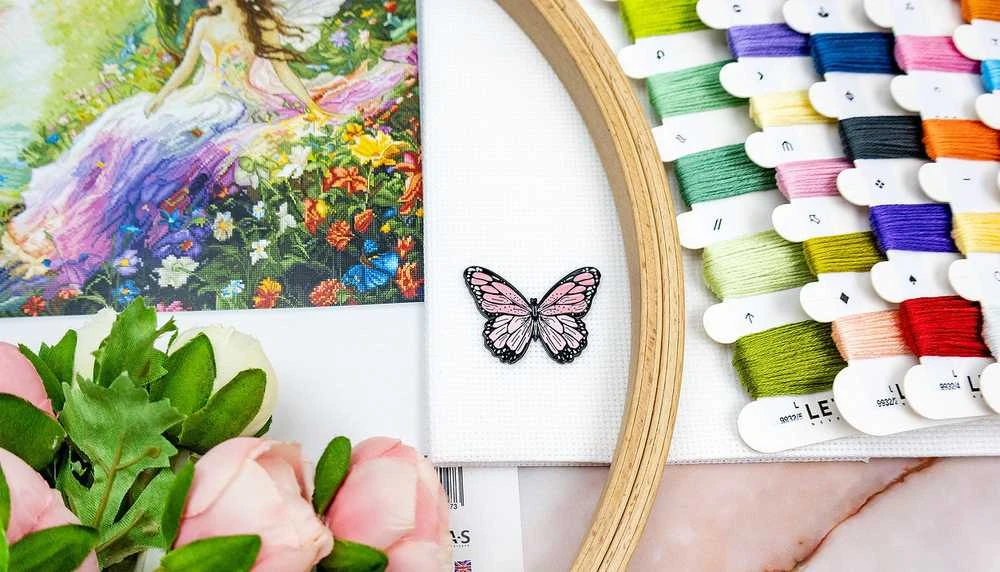 Letistitch Kryželiu siūlų rinkinys "Užburiantis pavasaris" 40x32 cm SLETIL9932