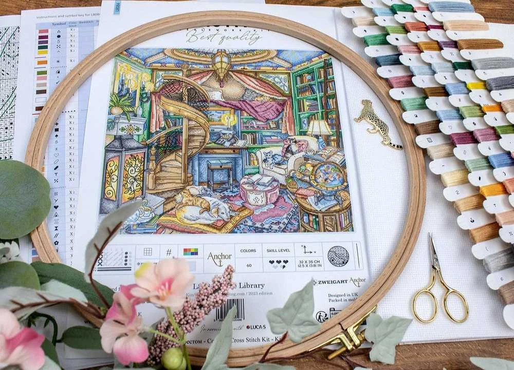 Letistitch Skaičiuotas kryželiu siuvinėjimo rinkinys "Home Library" 35x32cm SLETIL8084