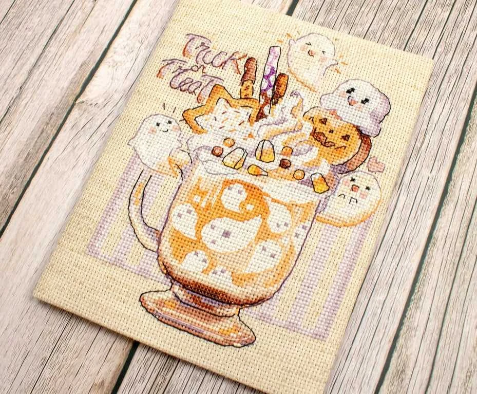 LetiStitch luca S Siūlų kryželiu rinkinys "Saldainiai ar gudrybės" 13x17cm SLETIL8810