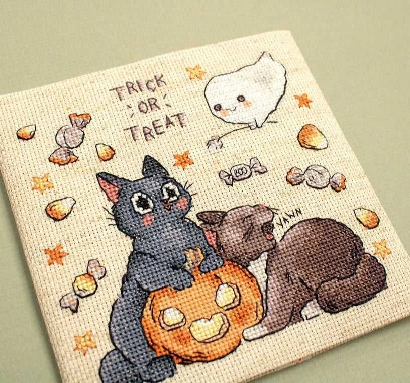 LetiStitch luca S Skaičiuojamo kryžminio dygsnio rinkinys "Trick Or Treat" №2 14x13cm SLETIL8815