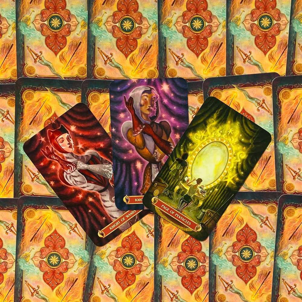 Llewellyn Cirque Du Tarot Kortos