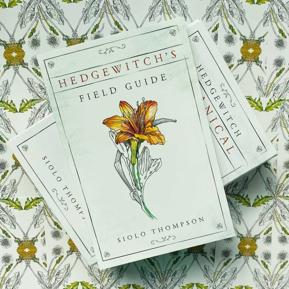 Llewellyn Hedgewitch Botanical Oracle Kortos