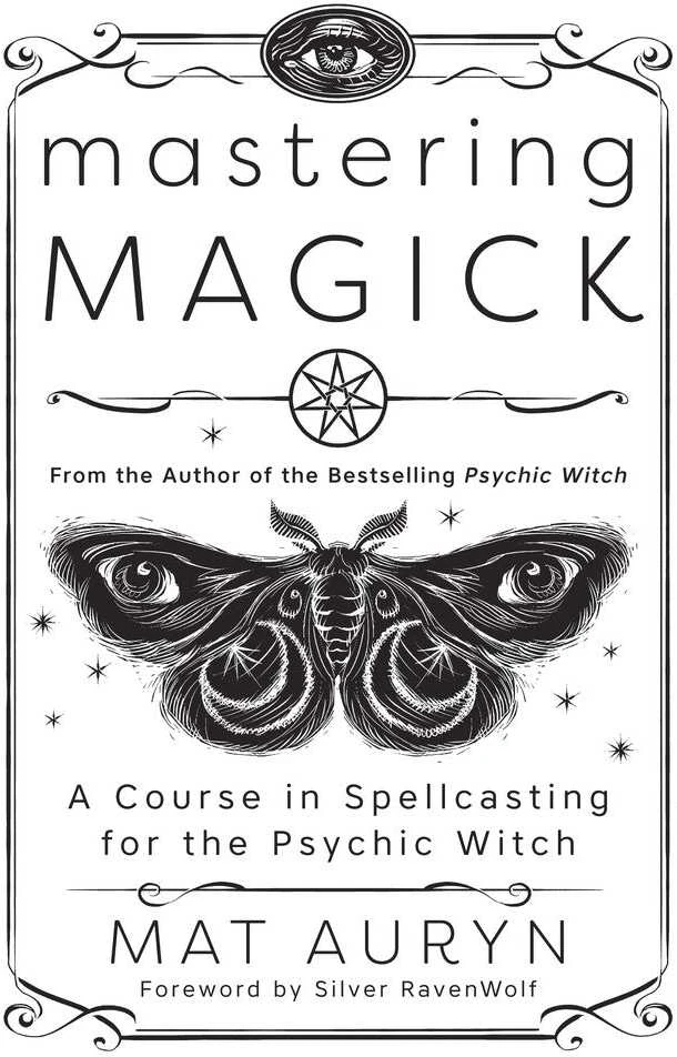 Llewellyn Knyga - A Witch For Every Season, Seasonal Magic, 80+ Rituals