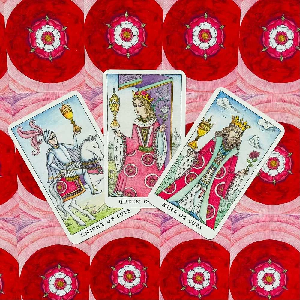 KNYGA Llewellyn Rose Tarot Kortos