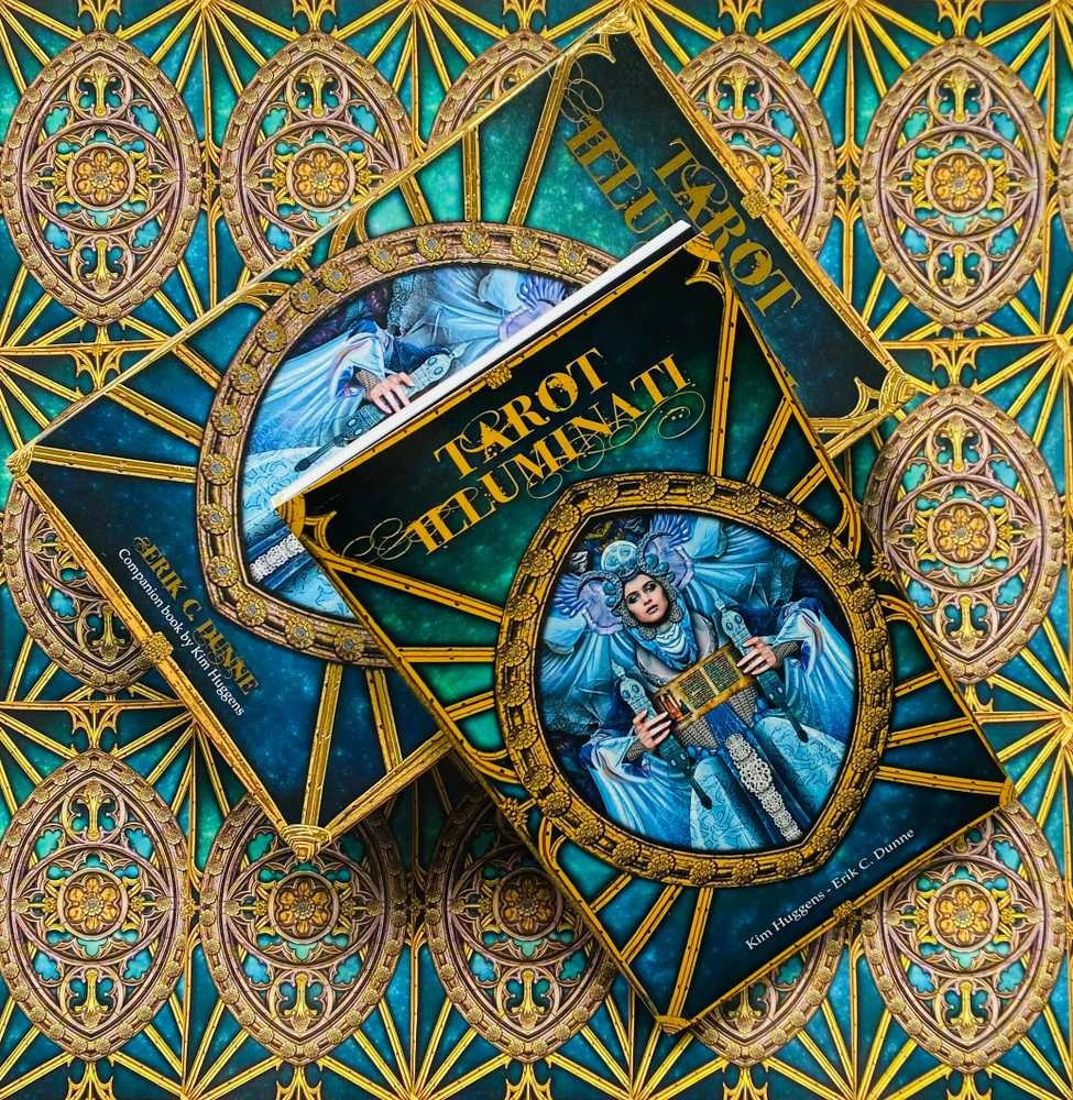 Lo Scarabeo Illuminati Kit Taro Kortos