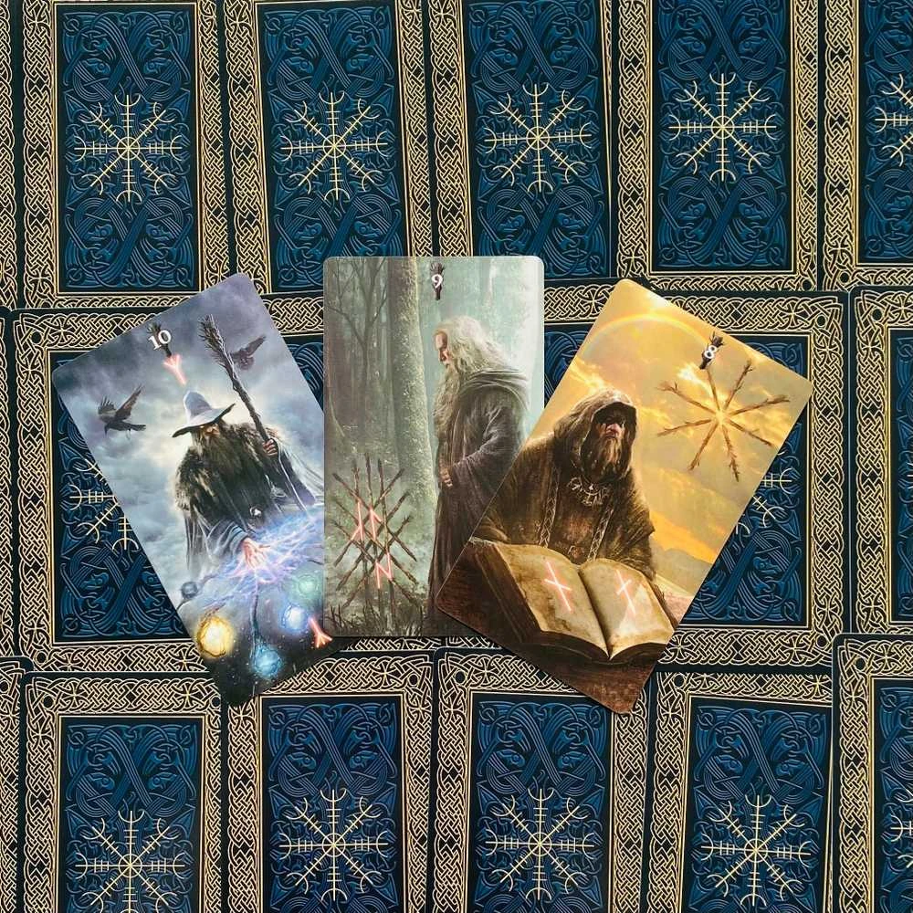 Lo Scarabeo Runic Tarott Kit kortos ir knyga
