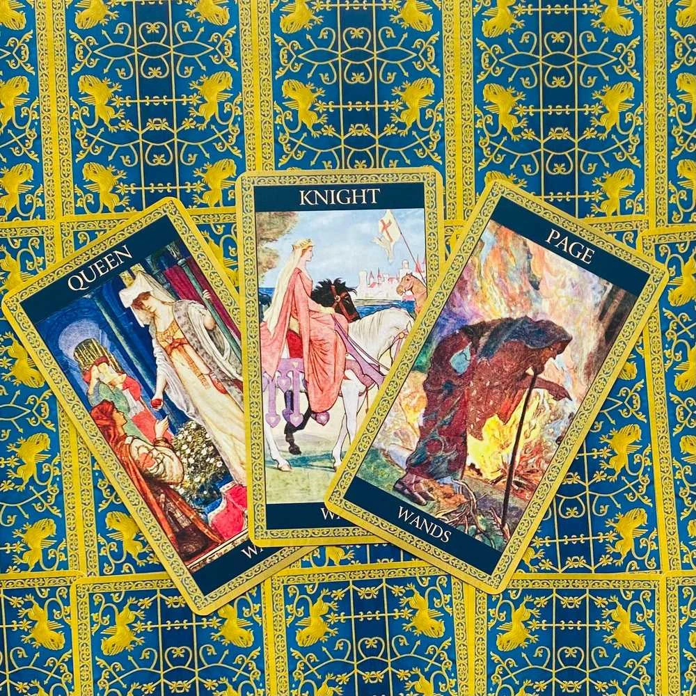 Lo Scarabeo Tarot Of Tales And Legends Kortos