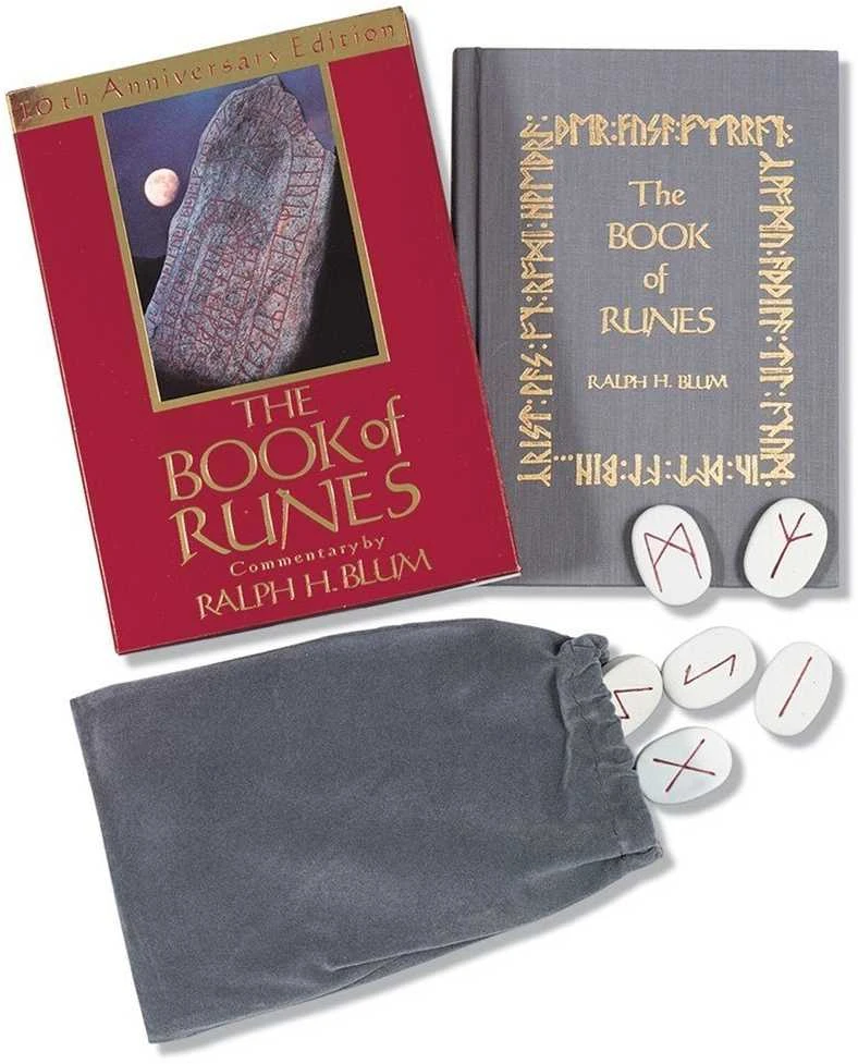 Lo Scarabeo US Games Systems The Book Of Runes Rinkinys (Jubilieninis Leidimas)
