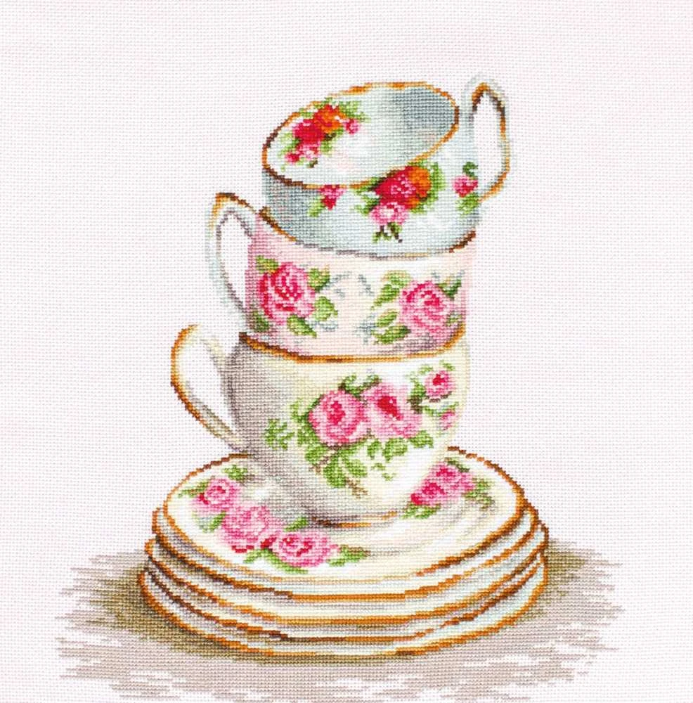 luca S (Nutraukta) Skaičiuojamos kryželiu siuvinėjimo rinkinys 3 sukrauti arbatos puodeliai 25x28,5 cm SBA2323