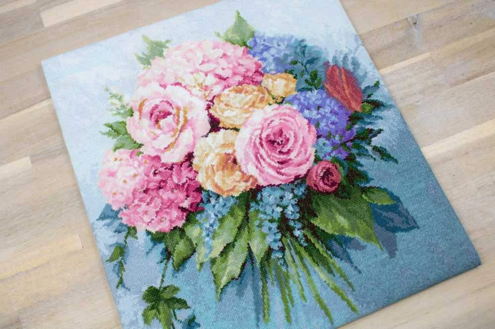 luca S Bouquet SB2371