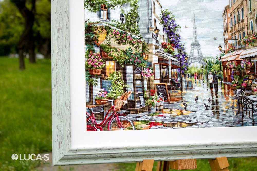 luca S Paris in Flowers SB2365