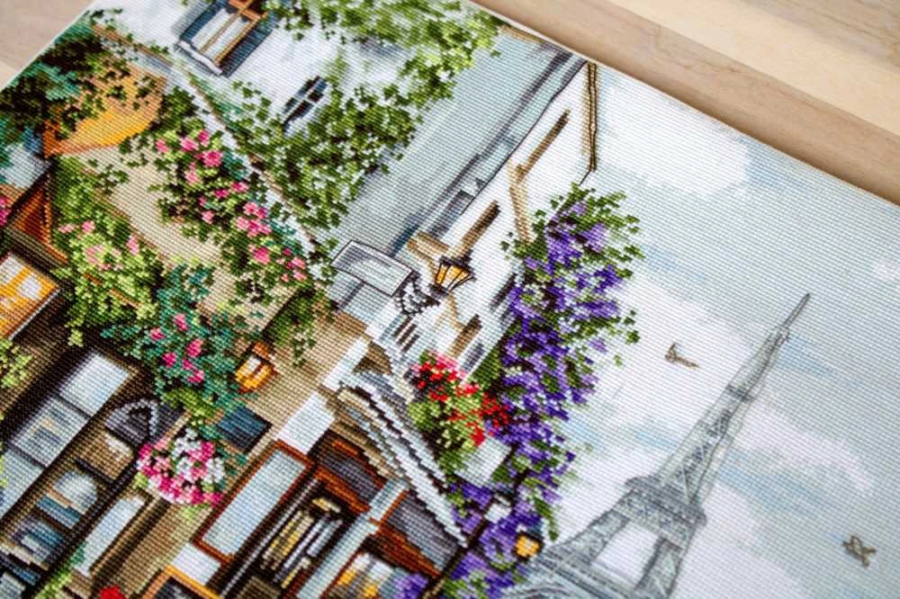 luca S Paris in Flowers SB2365
