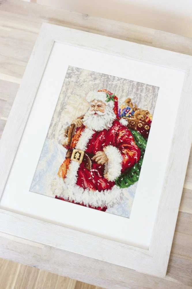 luca S Santa Claus SB575