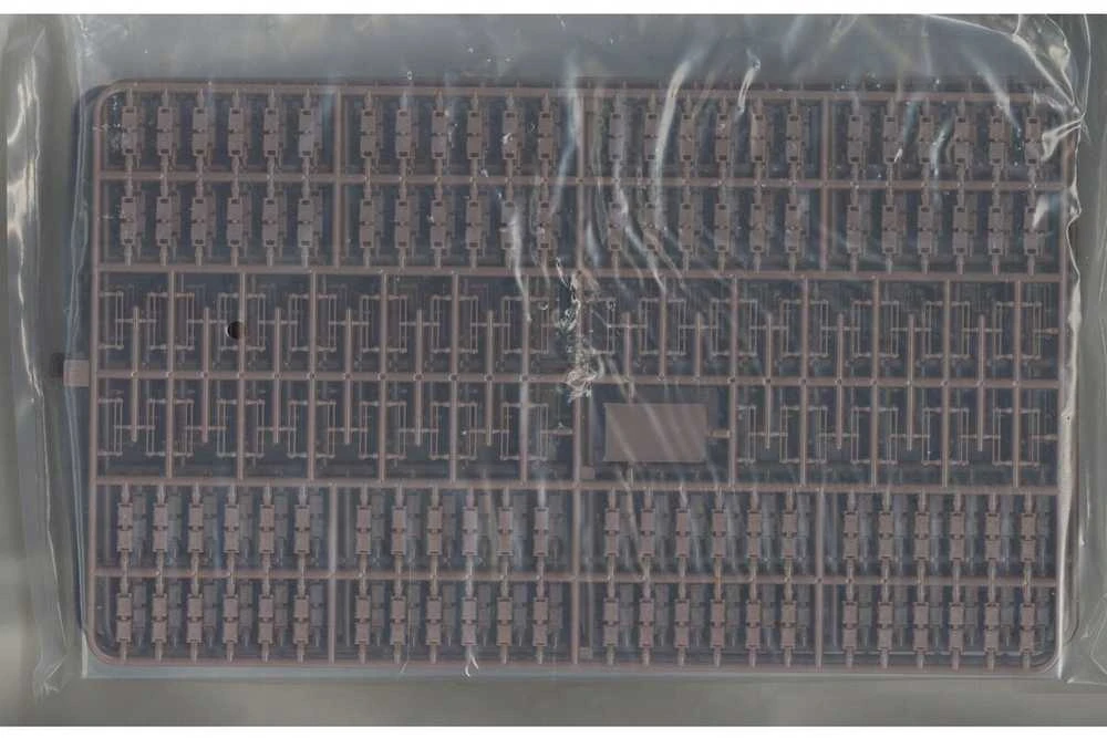 M1 Abrams X tanko prototipas 1/35 plastikinis modelis Amusing Hobby