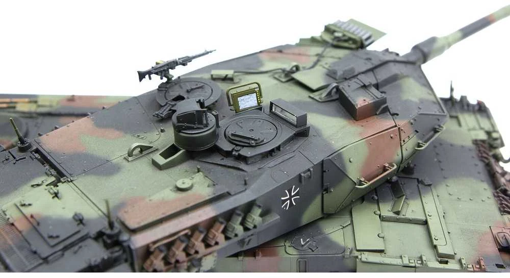 Meng Model Meng Leopard 2 A7 plastikinis tanko modelis 1/35